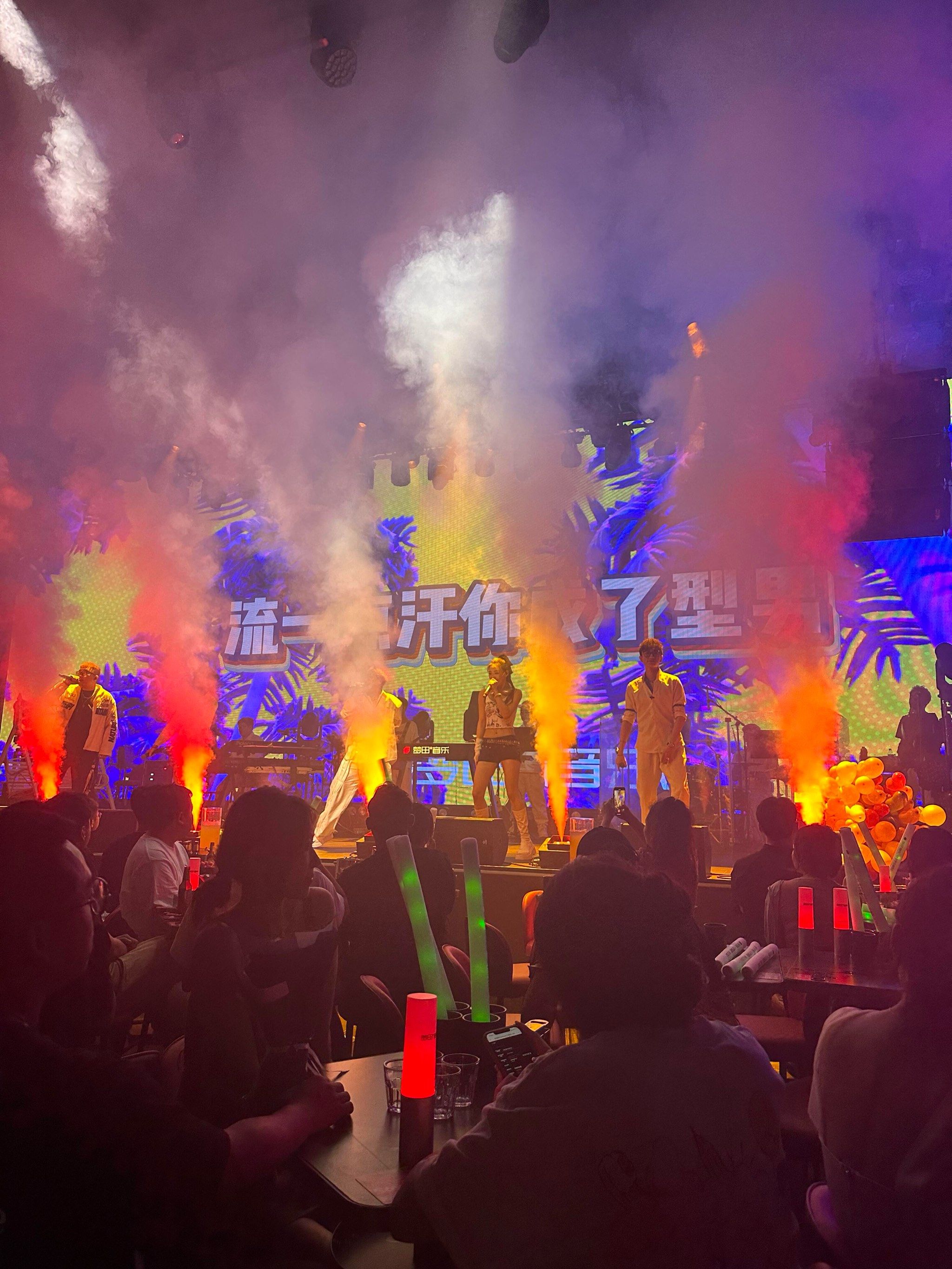 四平商务ktv单人商务ktv畅享尊贵体验-铁西区ktv预定